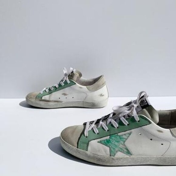 NWT Golden Goose Classic Super Star Sneakers - Picture 1 of 7